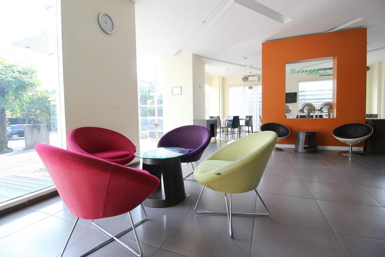 Reddoorz Plus Near Keraton Yogyakarta 2 Zewnętrze zdjęcie